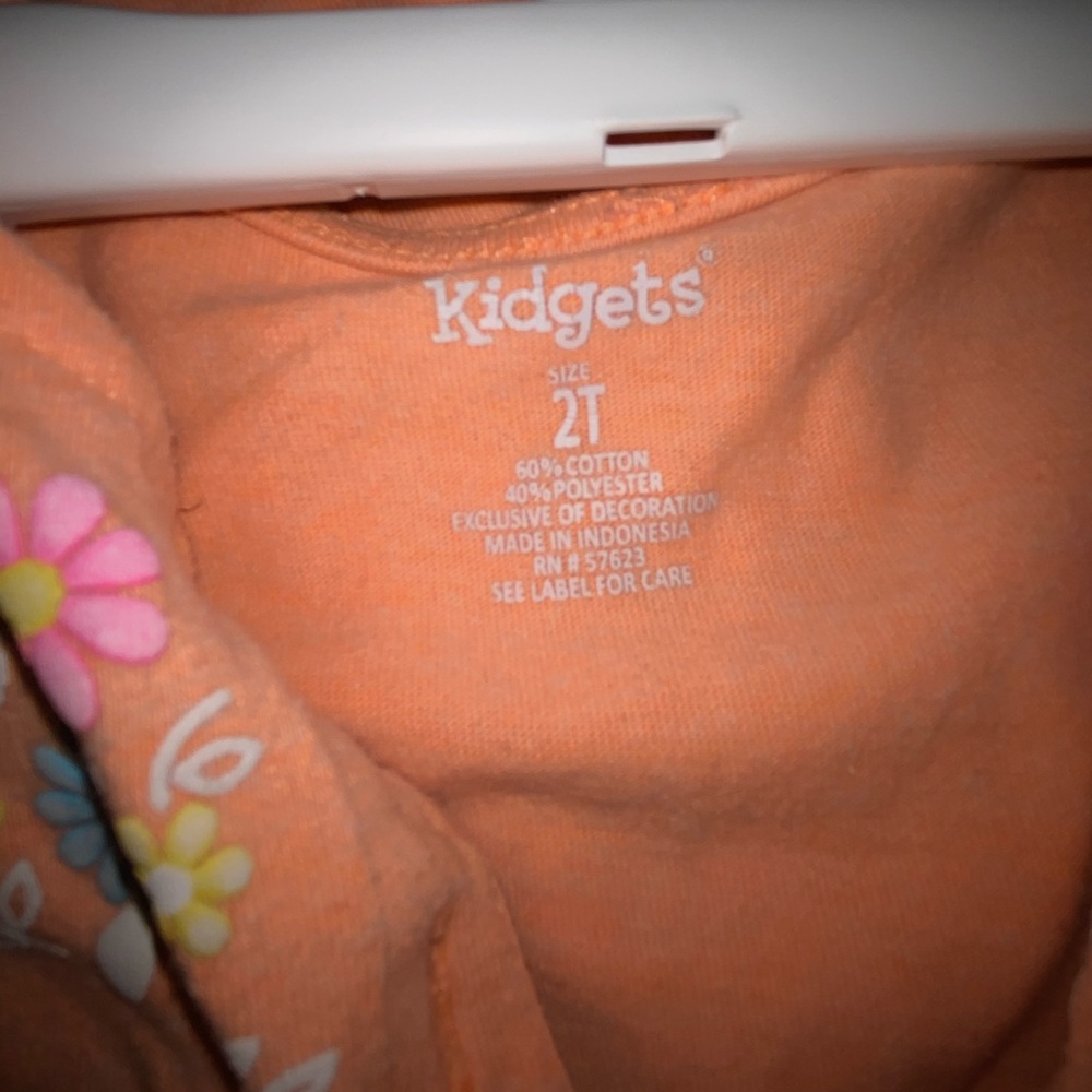 Kidgets 2T Romper - Picture 3 of 3